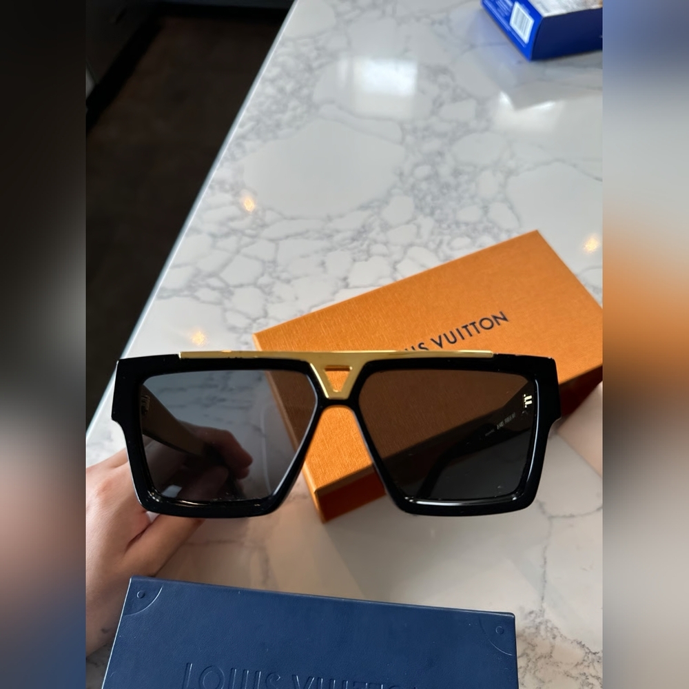 Louis Vuitton 1.1 Evidence Sunglasses